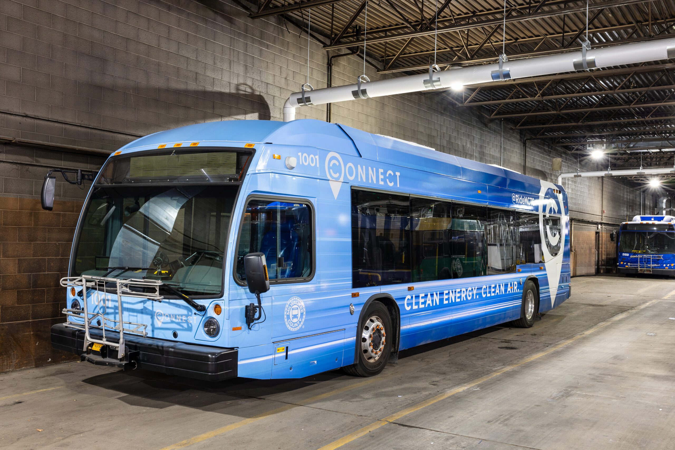 Milwaukee County Transit (MCTS) CONNECT 1 BRT - Harwood